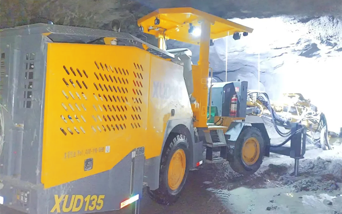 掘進(jìn)鐵礦！徐工掘進(jìn)鉆車硬核施工