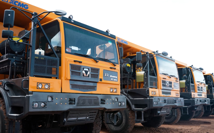 首批交付！20余臺徐工礦卡進(jìn)駐蒙古國大型礦區(qū)！