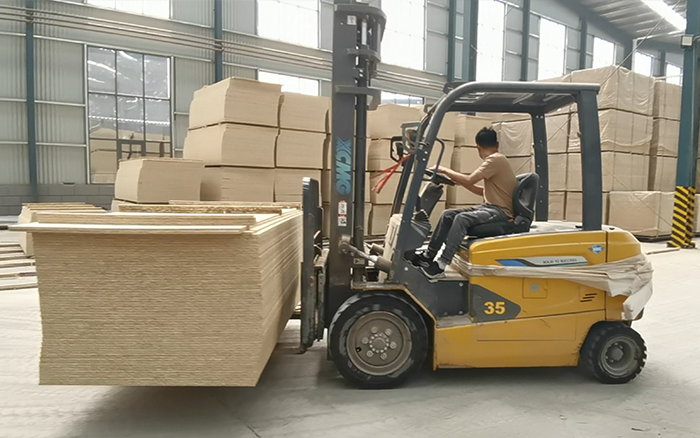 徐工鯤鵬，板材行業(yè)的強(qiáng)大助力