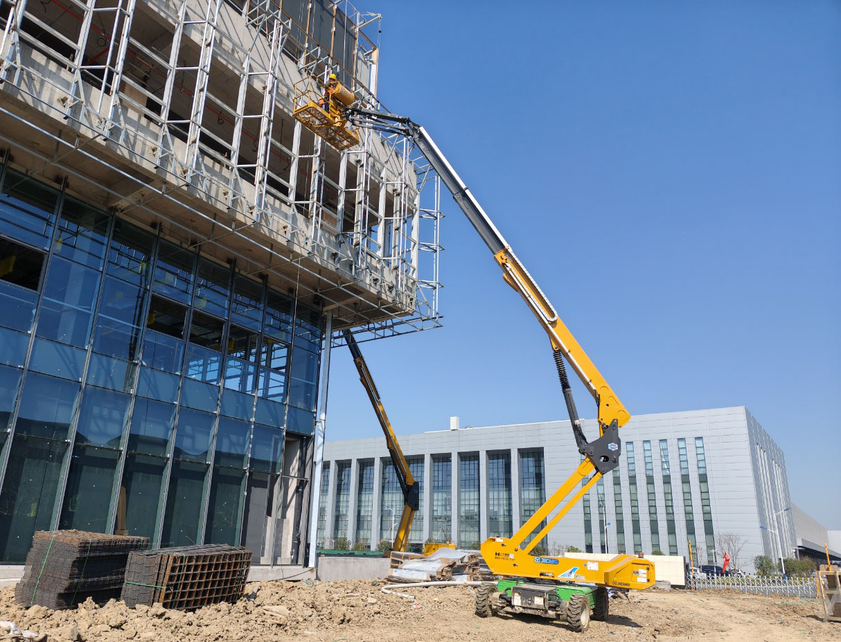 30-50米高空天團(tuán)！徐工10余臺(tái)直臂神器助力合肥新能源汽車(chē)產(chǎn)業(yè)園加速崛起