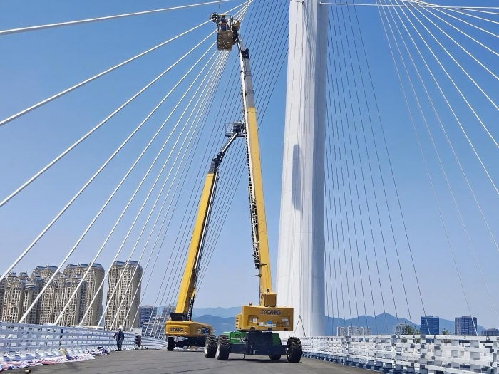 穩(wěn)如磐石！XGS70K毫米級(jí)守護(hù)博士大橋“生命線”！