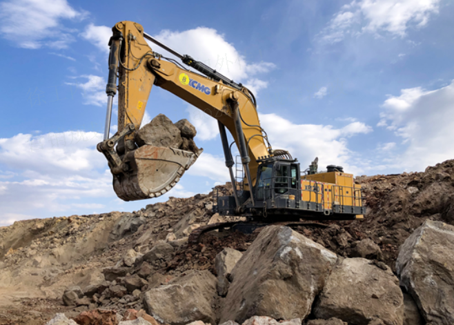 超級客戶再突破！徐工超大噸位礦用挖掘機(jī)征戰(zhàn)內(nèi)蒙