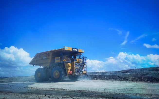 能拉能跑！徐工XDE130雙橋剛性礦車效能非凡！