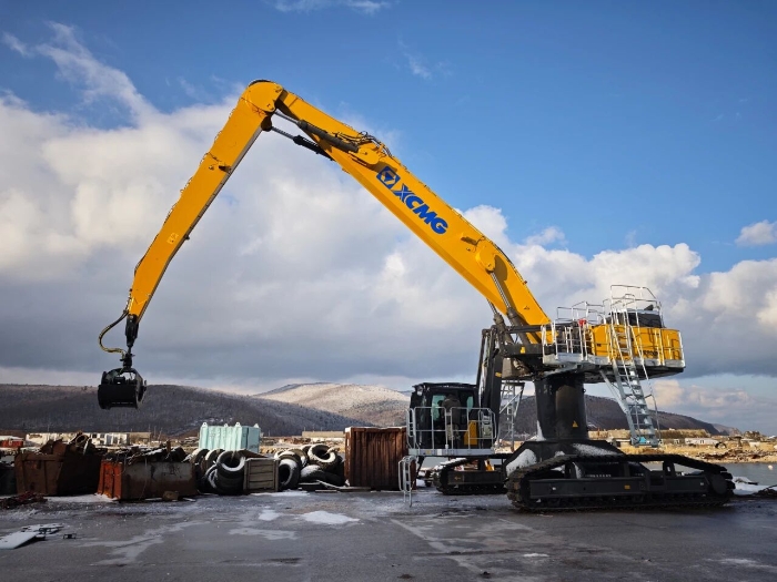 【工程特種兵】港口建設(shè)新寵兒！徐工XE850M抓料機(jī)上新！