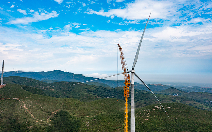 四冠王者 | 徐工XGL3300-220S風(fēng)電動(dòng)臂塔機(jī)再顯神威！