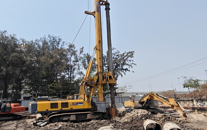 以“穩(wěn)”護(hù)航！徐工XR240I旋挖鉆機(jī)助力南亞基建項(xiàng)目