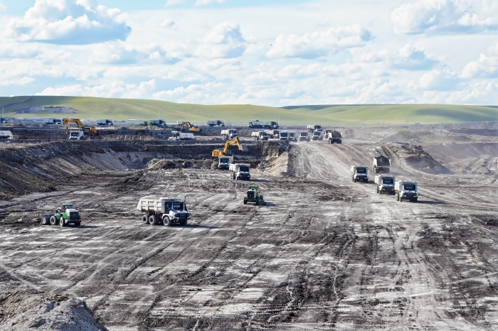 突破千萬方！無人電動礦卡定義礦山新時(shí)代！