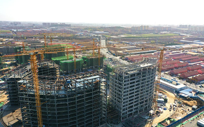 坐標(biāo)青島 徐工塔機(jī)響應(yīng)號(hào)召展風(fēng)采