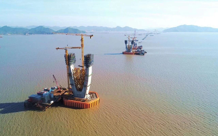 超級(jí)工程  | 徐工架起祖國(guó)的東海脊梁