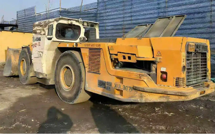 全天候高效作業(yè)！徐工 XUL307F 助力山東鐵礦提質(zhì)增效