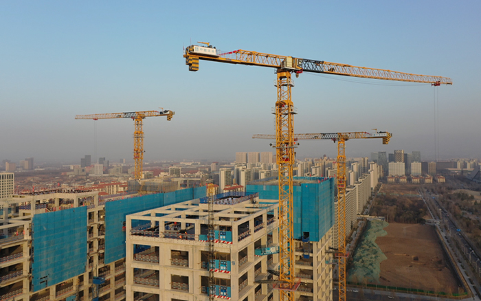 從吊裝到運(yùn)輸，徐工成套裝備護(hù)航國(guó)網(wǎng)陜西新基建