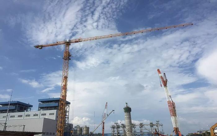 美麗的西哈努克港，有徐工金閃耀